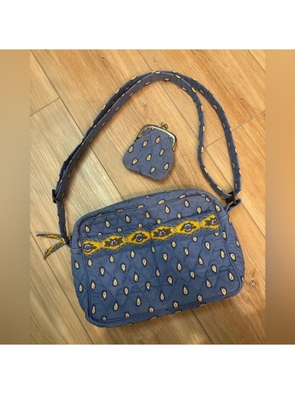 Vintage Vera Bradley Quilted w/ Coin Purse Retired Maison Blue Paisley